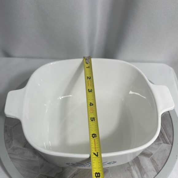 Vintage 1970's Corning Ware White Dish with Blue Floral Motif P-1½2-B .1½QT - Picture 8 of 11